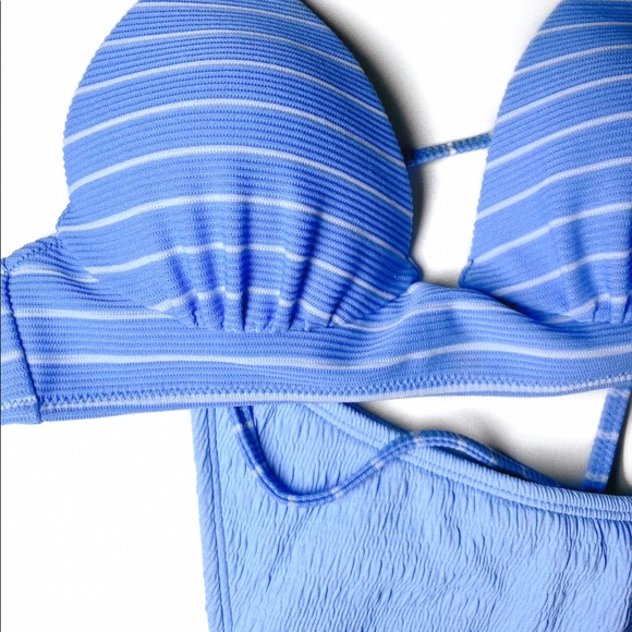 Size M blue bikini - Picture 2 of 3